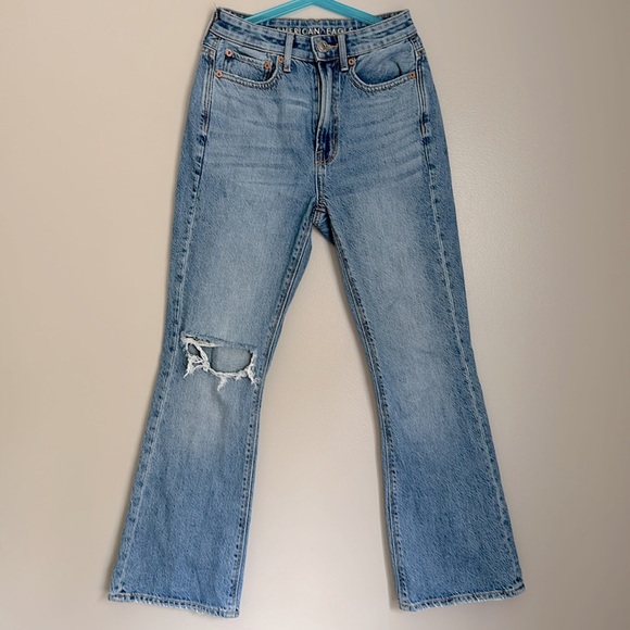 AE 90’s flare jeans - Picture 7 of 11